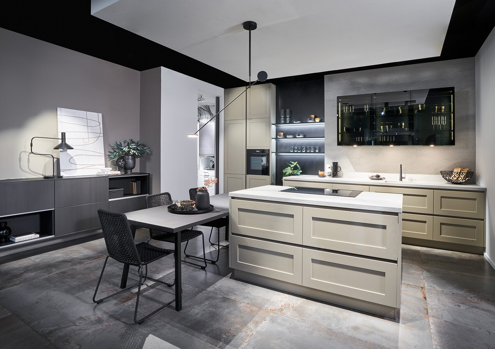 MONTREAL Feineiche-schwarz